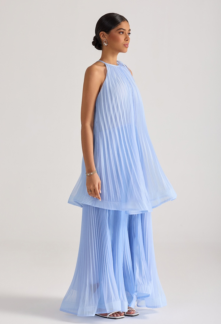 Crimp seaside dress halter big skirt long dress