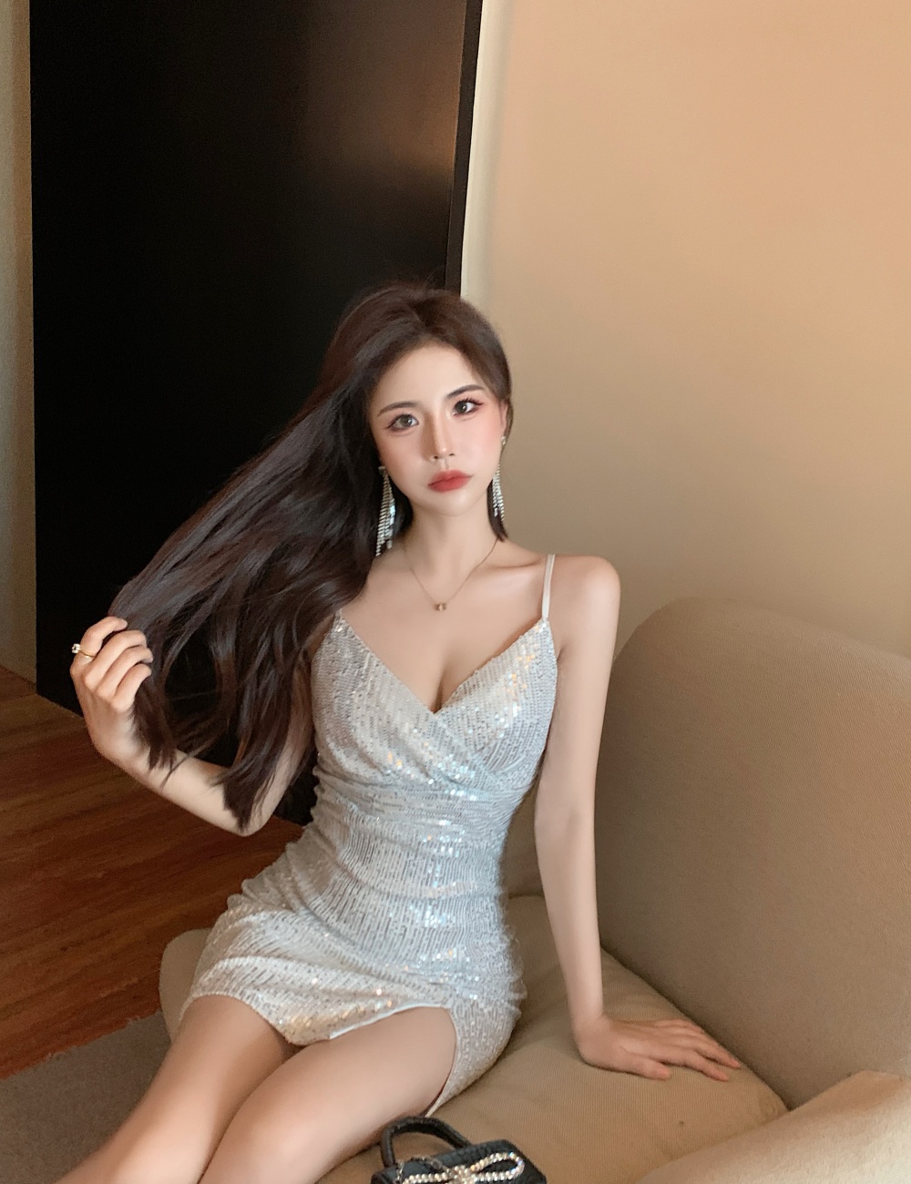 Sexy sling slim nightclub sequins split dress