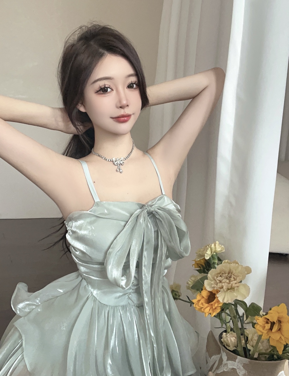 Sleeveless temperament beautiful dress