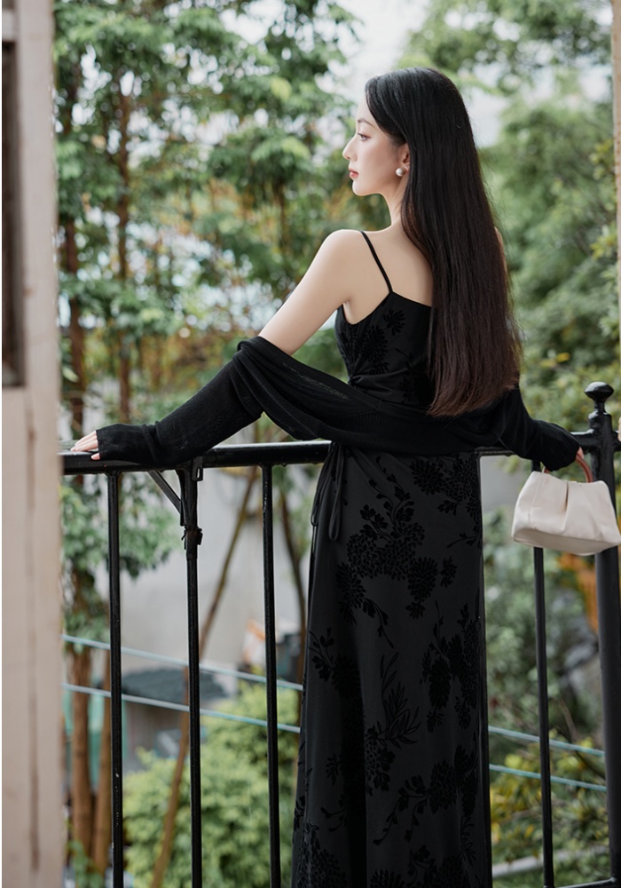 Fashion flocking cardigan drawstring dress a set