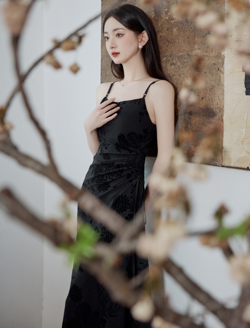 Fashion flocking cardigan drawstring dress a set