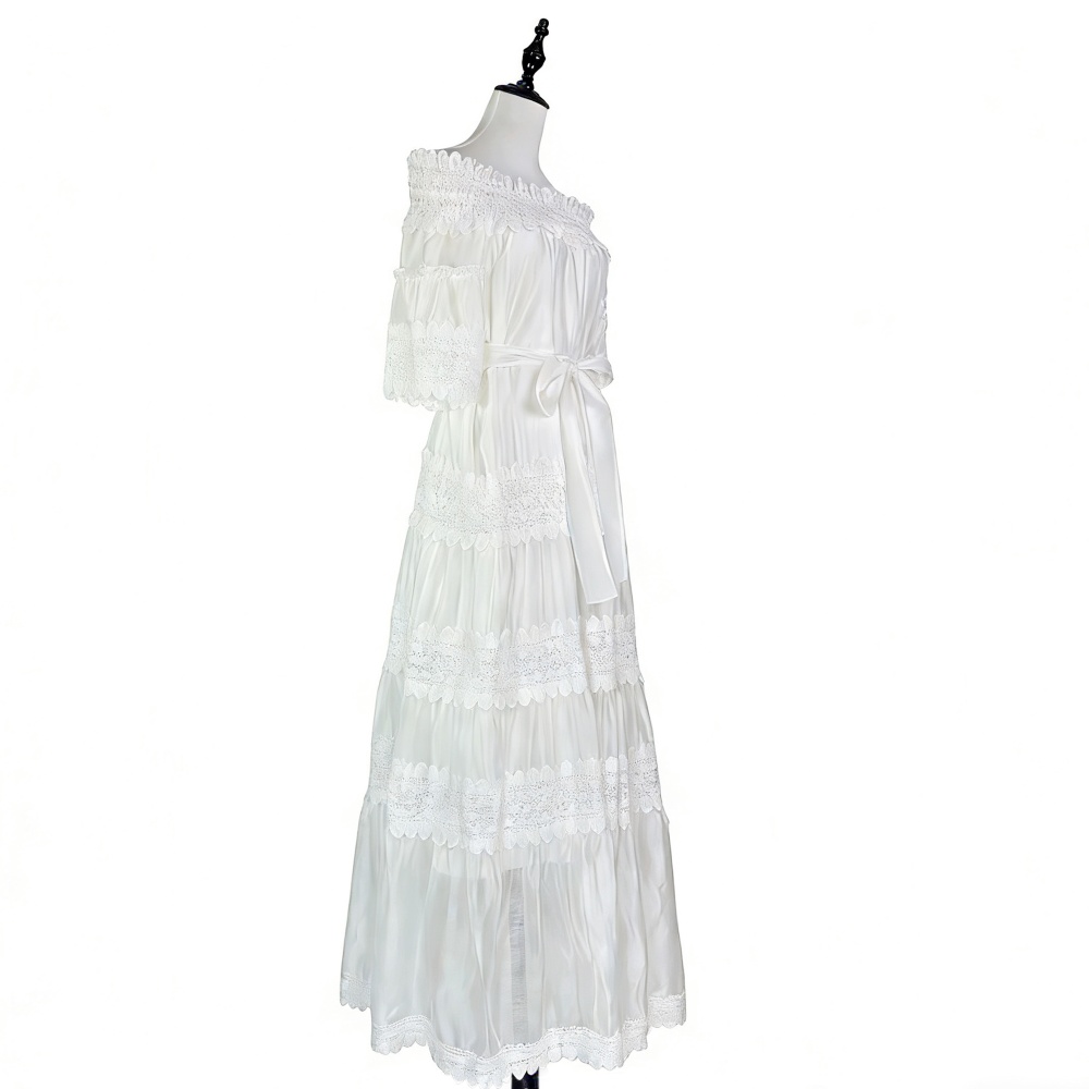 Lace horizontal collar dress long big skirt long dress