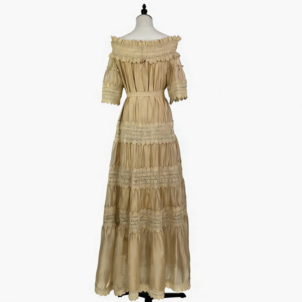 Lace horizontal collar dress long big skirt long dress