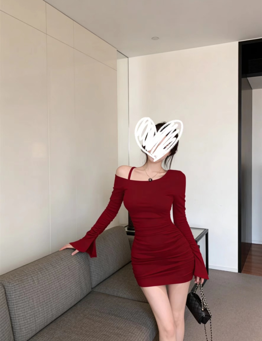 Package hip fold sexy red long sleeve dress for women
