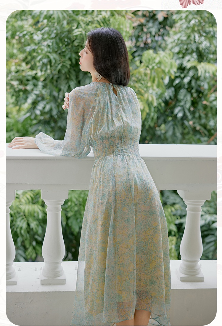 Beautiful pinched waist dress floral halter long dress