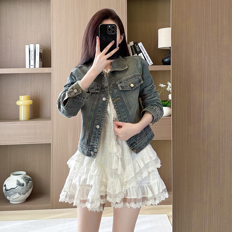 Show young commuting work clothing denim jacket for women