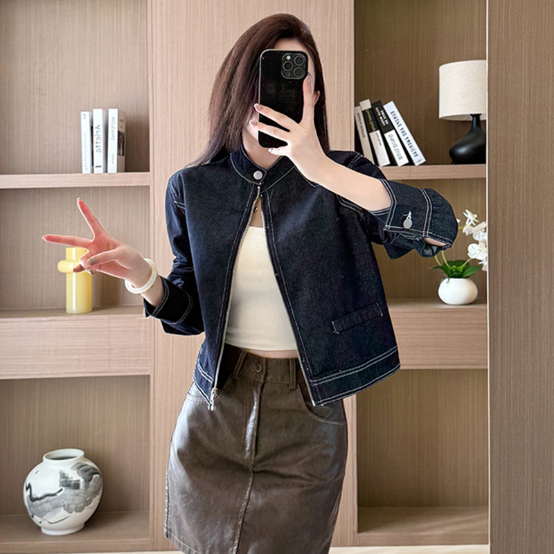 Slim autumn denim jacket commuting fashion work clothing