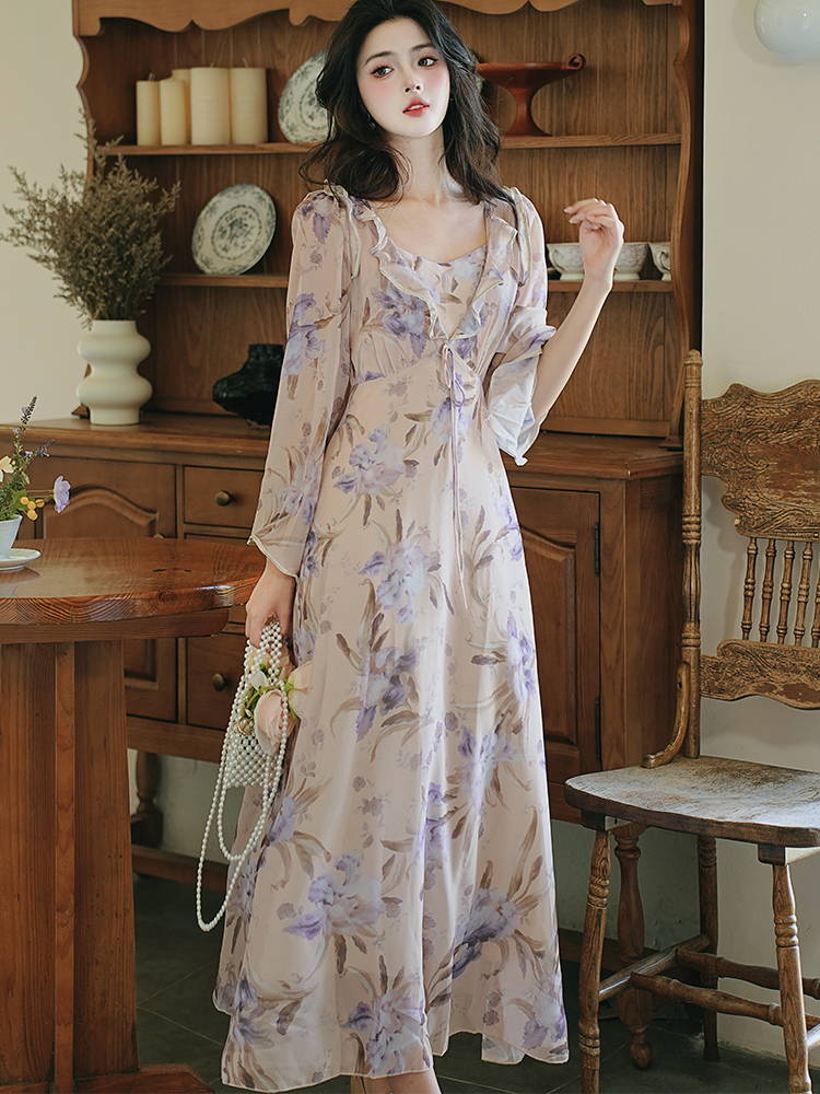 Vacation temperament seaside irregular dress