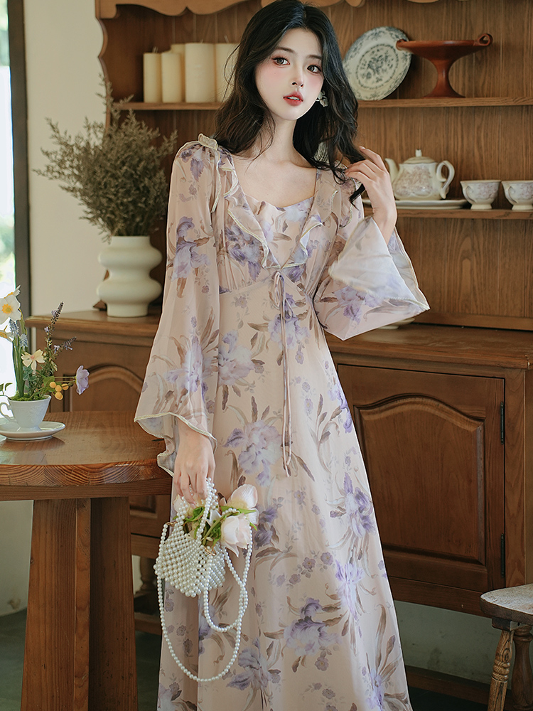 Vacation temperament seaside irregular dress
