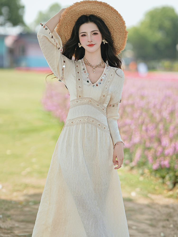 Chinese style national style dress for women