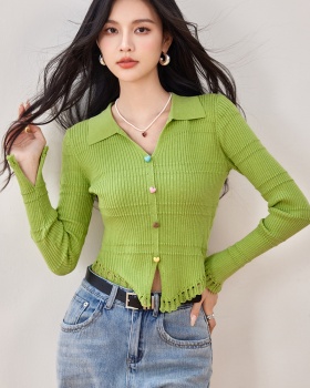 V-neck green tops spring pullover sweater for women