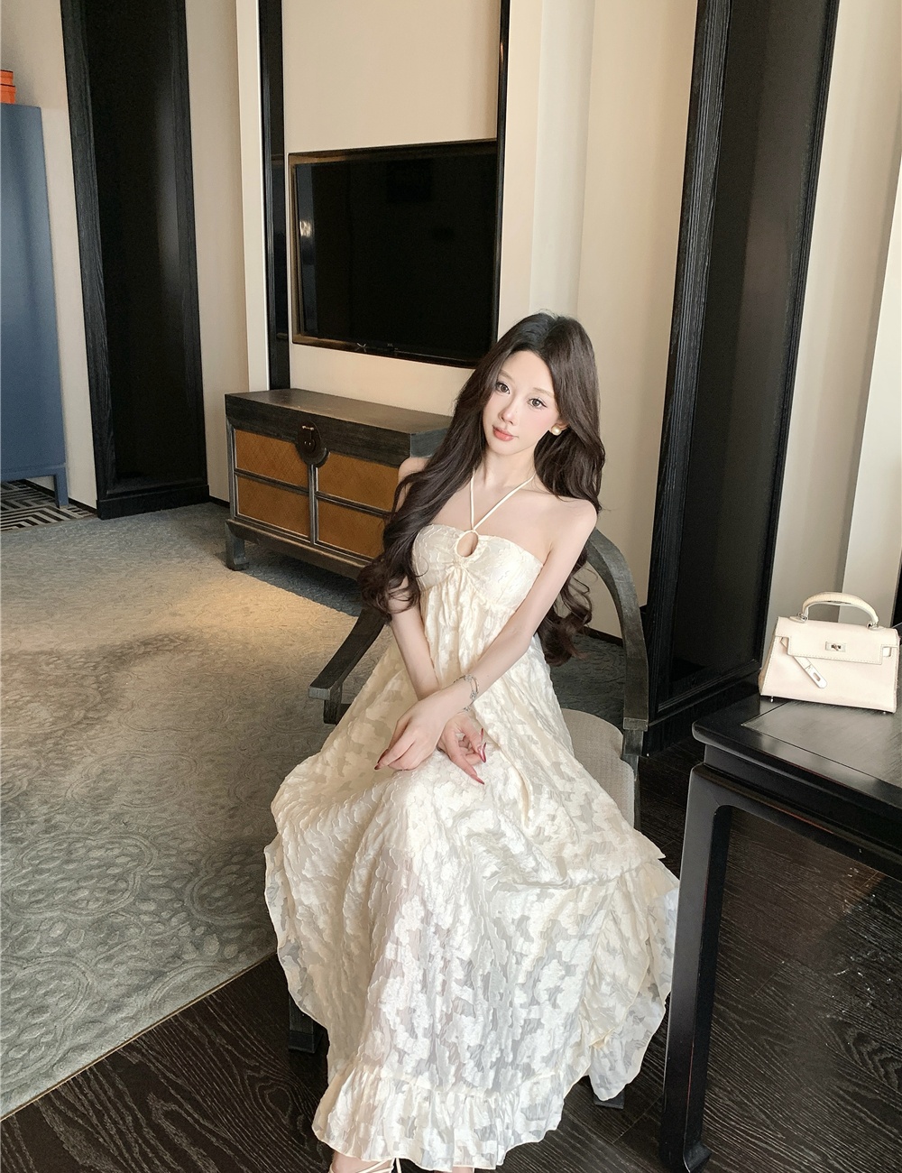 Summer halter seaside dress enticement vacation long dress