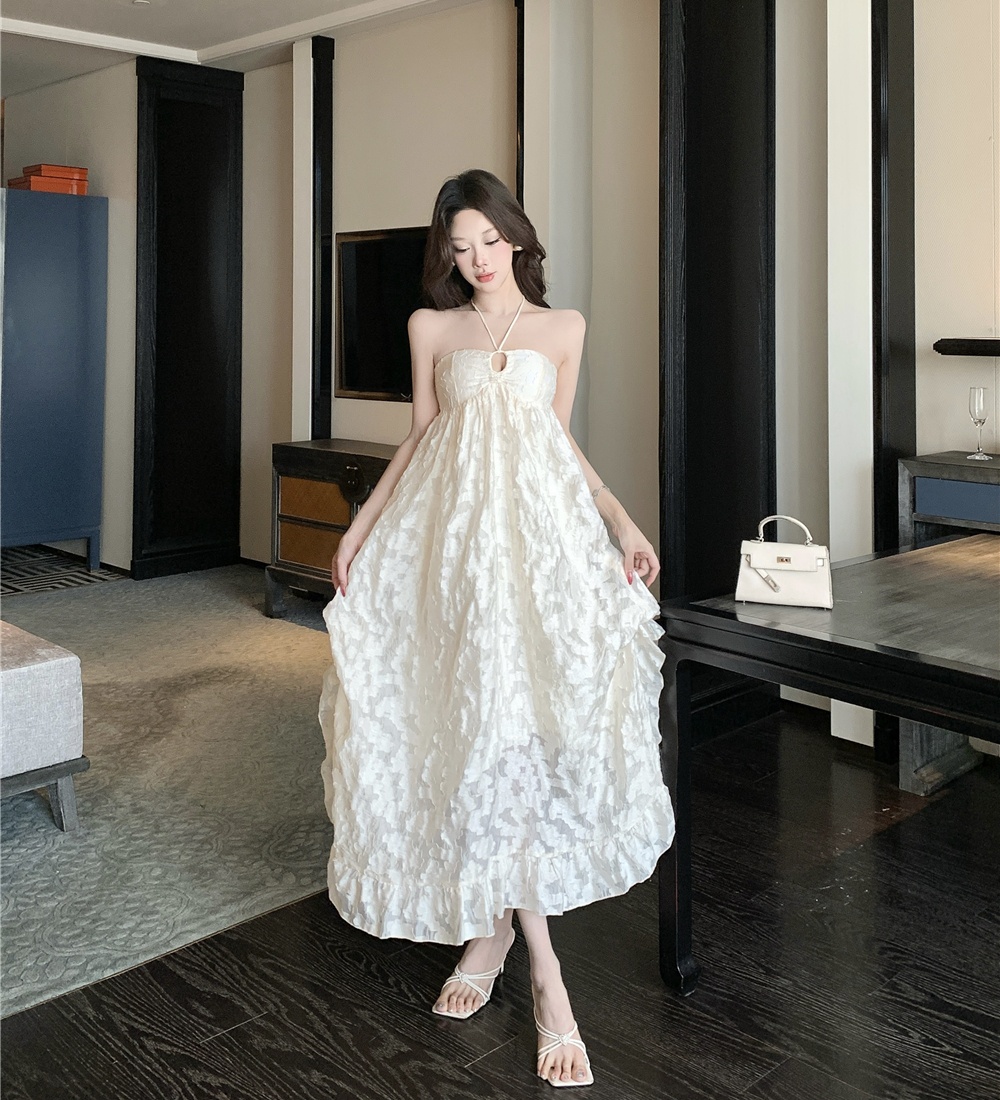 Summer halter seaside dress enticement vacation long dress