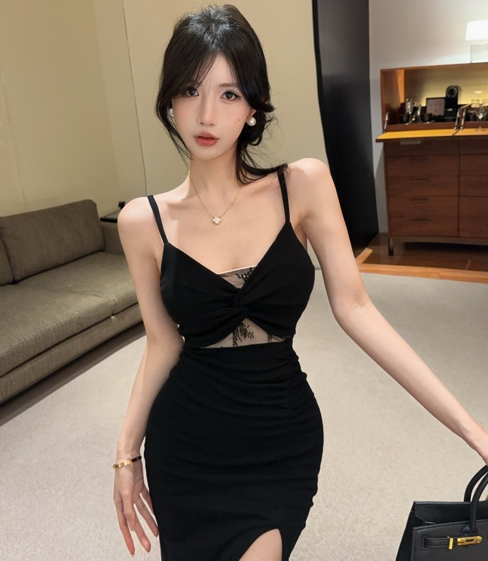 Low-cut bottoming long high split sling dress
