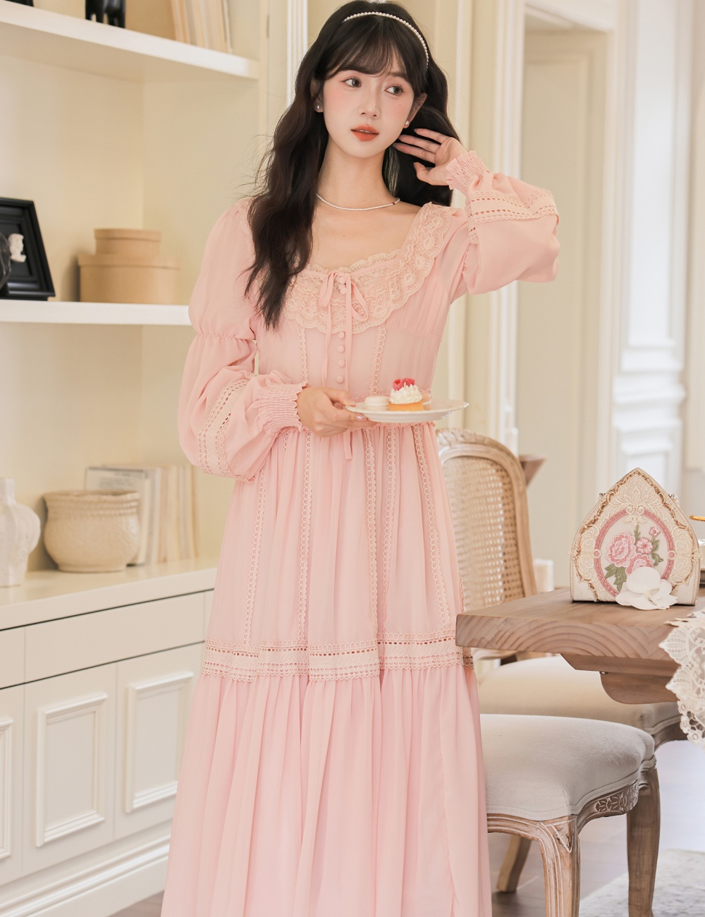 Lace long sleeve frenum long dress pinched waist lady dress