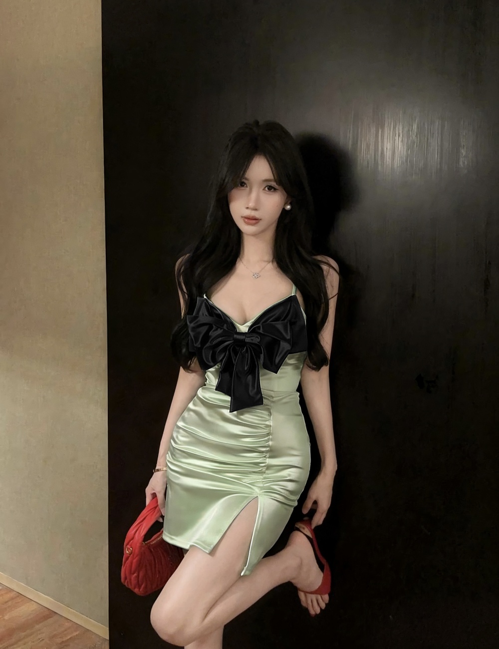 Sexy elasticity short bottoming satin dress