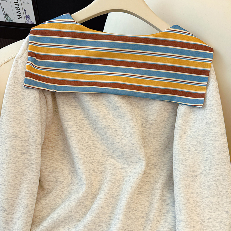 Spring loose T-shirt Pseudo-two hoodie for women