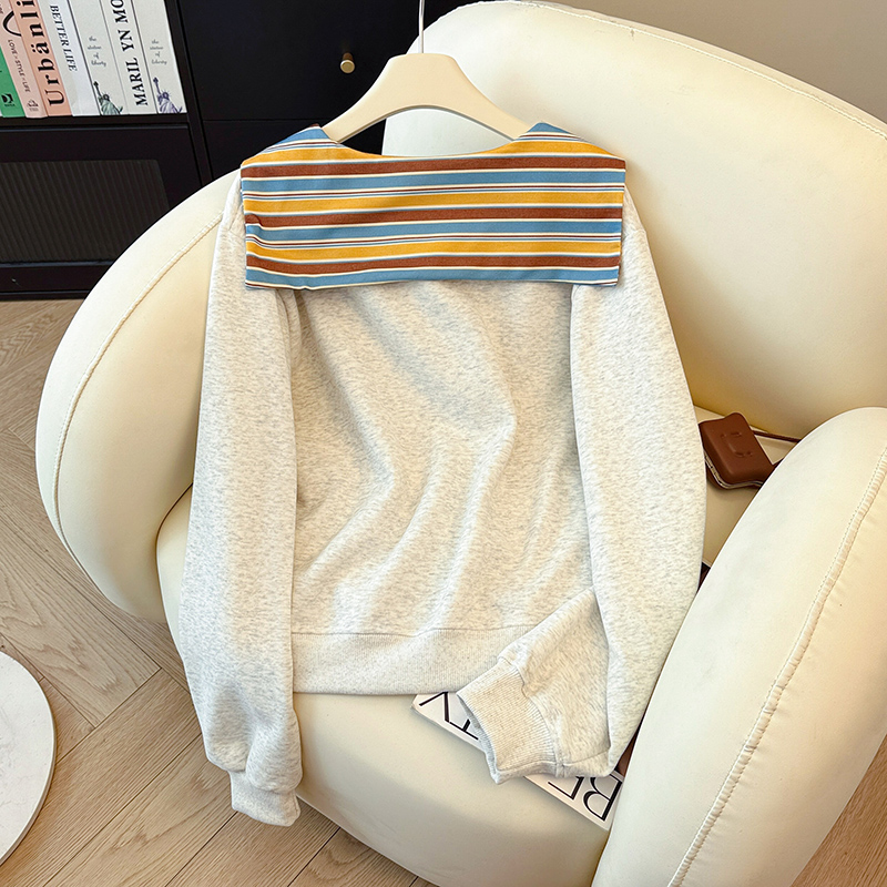 Spring loose T-shirt Pseudo-two hoodie for women