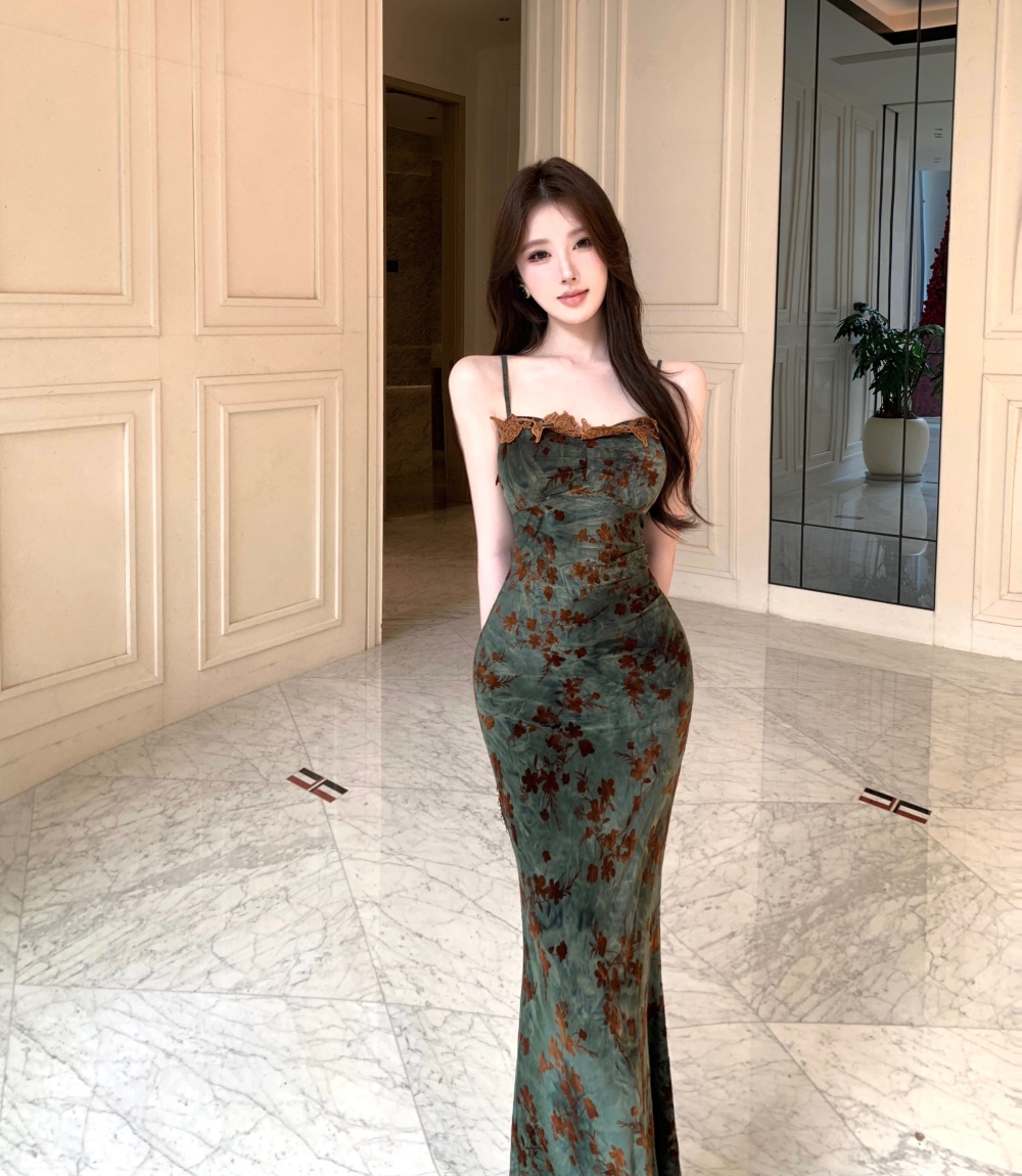 Spicegirl slim sling dress