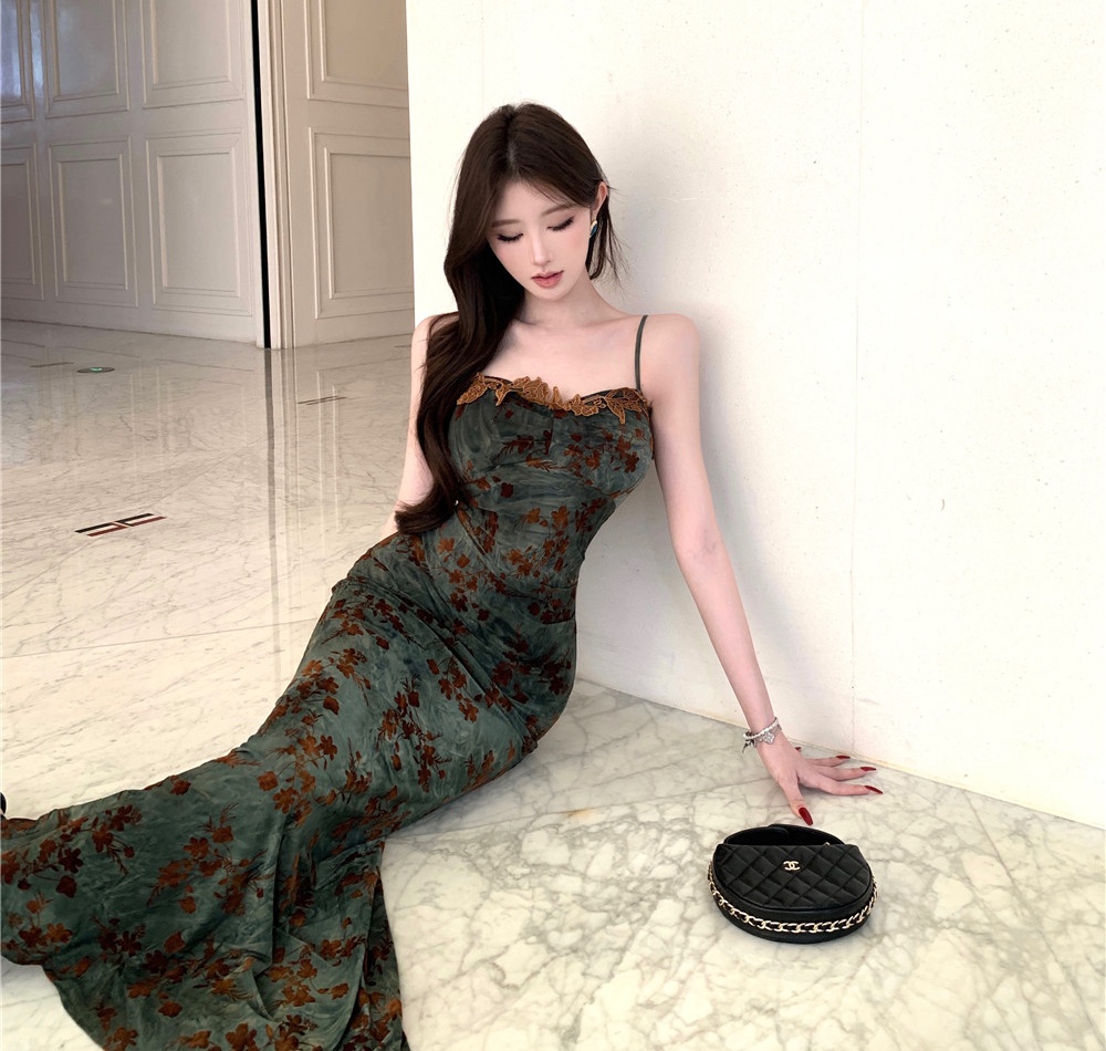 Spicegirl slim sling dress