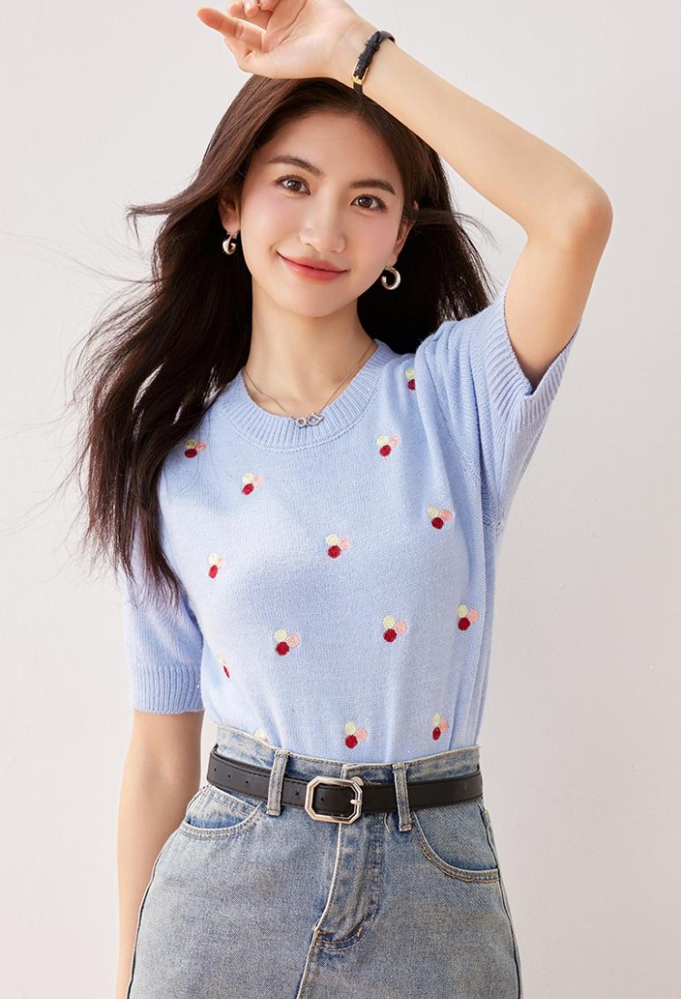 All-match embroidered flowers sequins fashion sweater