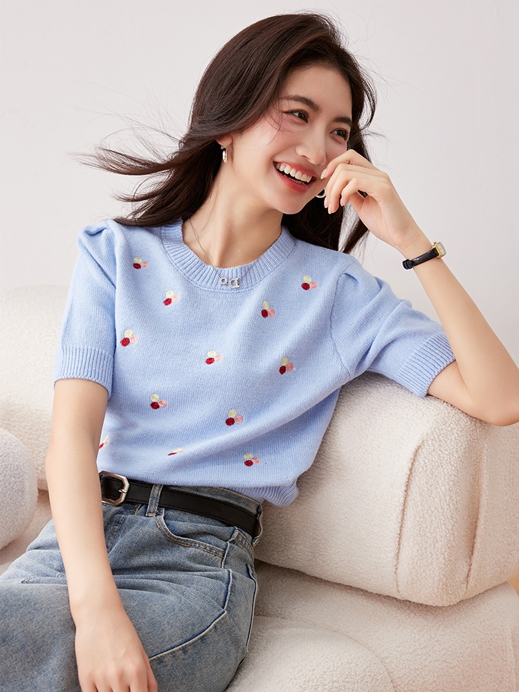 All-match embroidered flowers sequins fashion sweater