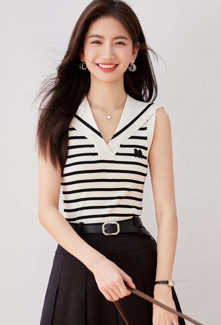 Embroidery vest pinched waist sweater for women