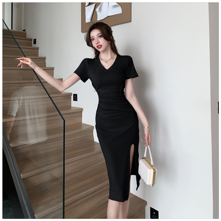 Slim temperament split V-neck summer fold enticement dress