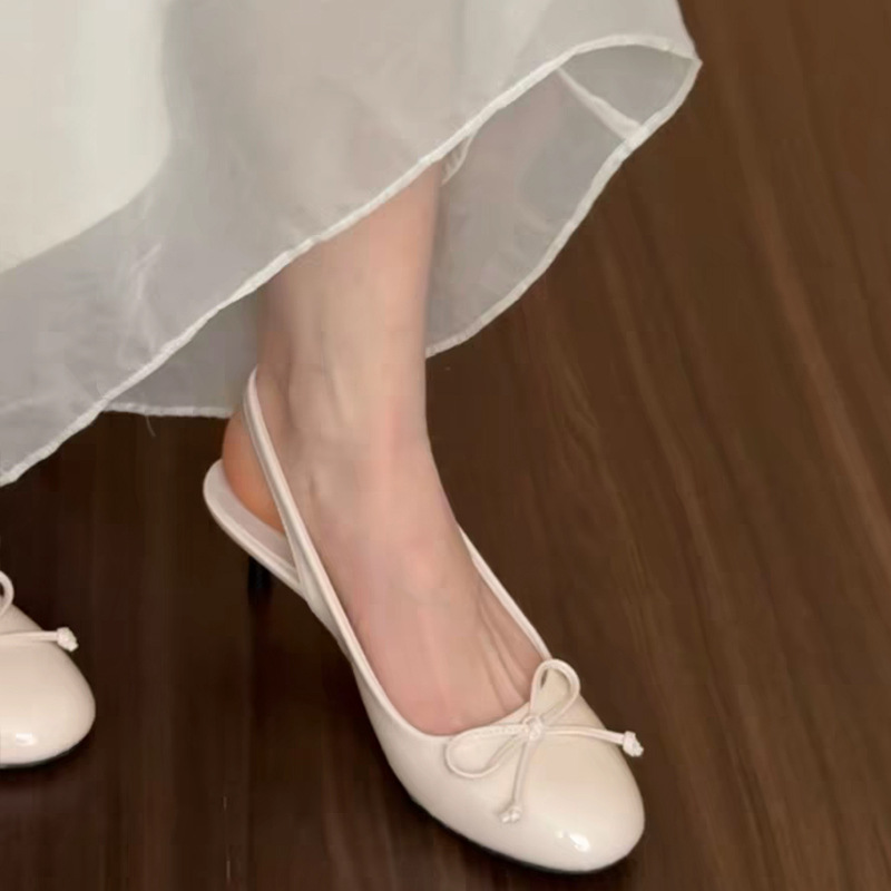 Lady tender high-heeled shoes fine-root sandals