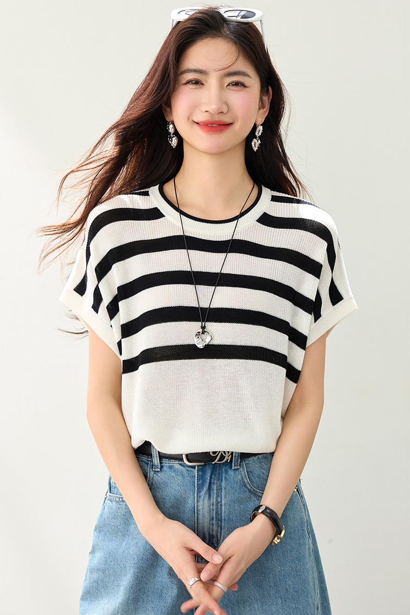 Round neck loose tops knitted short sleeve T-shirt