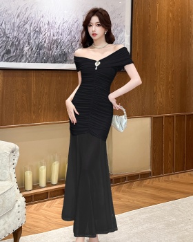Spring and summer V-neck flat shoulder chouzhe dress