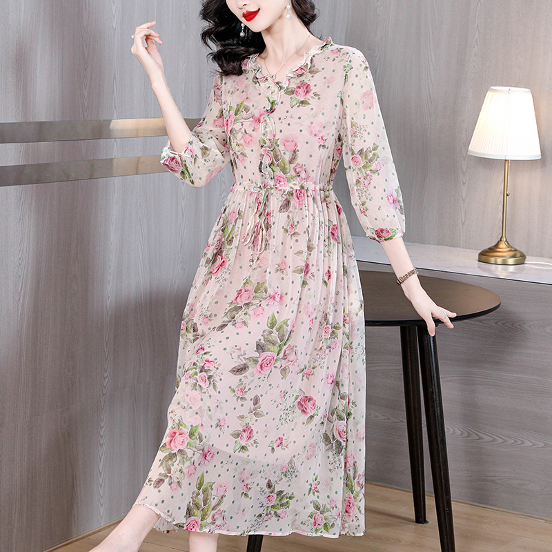 Luxurious lady big flower spring and summer tender dress