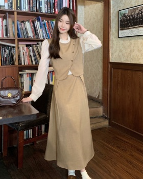 Lace Pseudo-two France style round neck dress