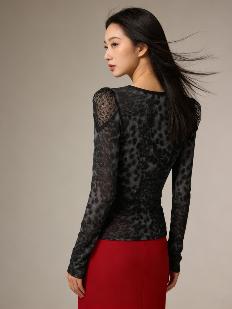 Long sleeve V-neck slim small shirt unique gauze T-shirt