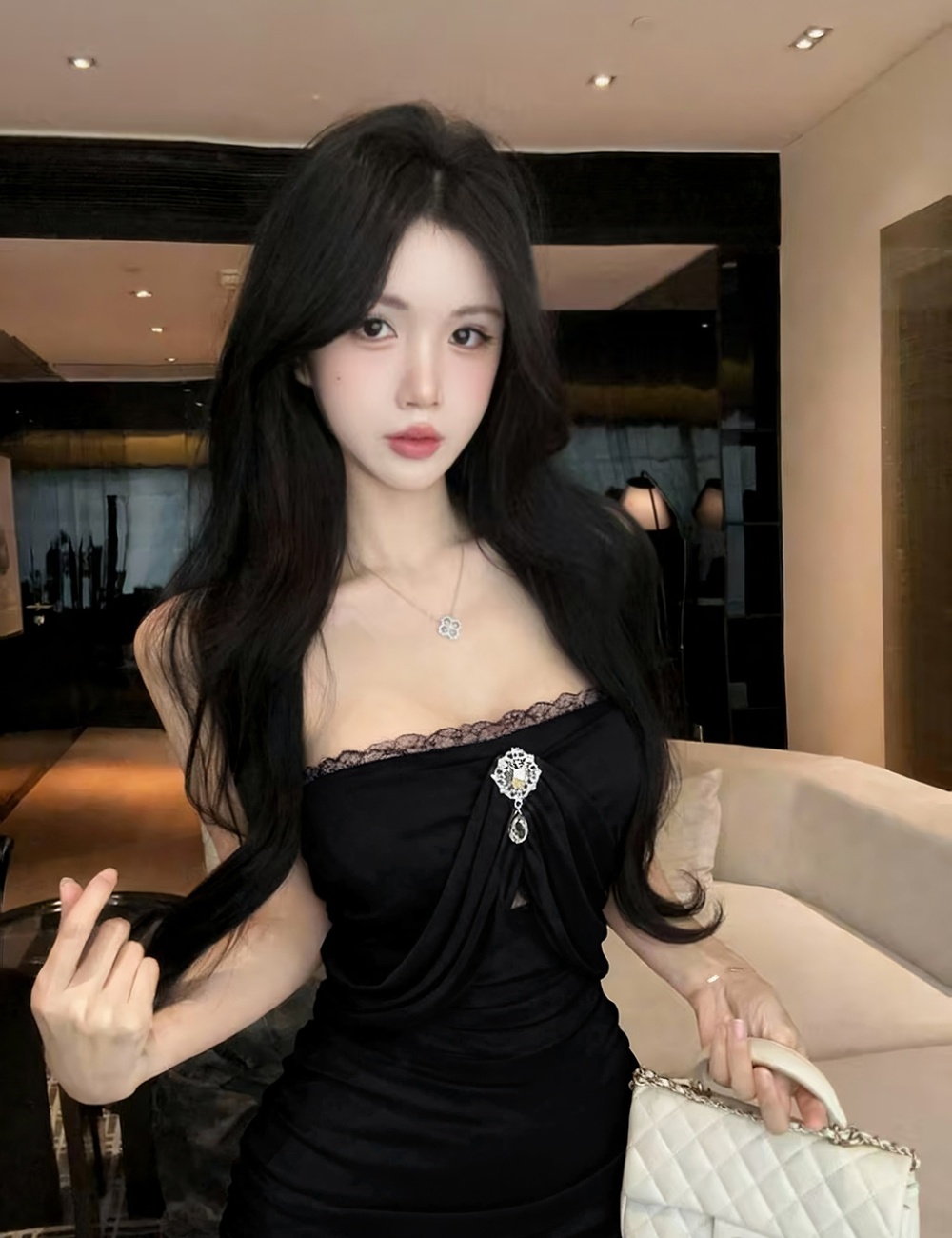 Lace strapless low-cut gauze horizontal collar splice dress