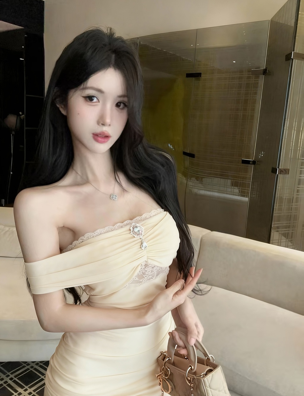 Lace strapless low-cut gauze horizontal collar splice dress