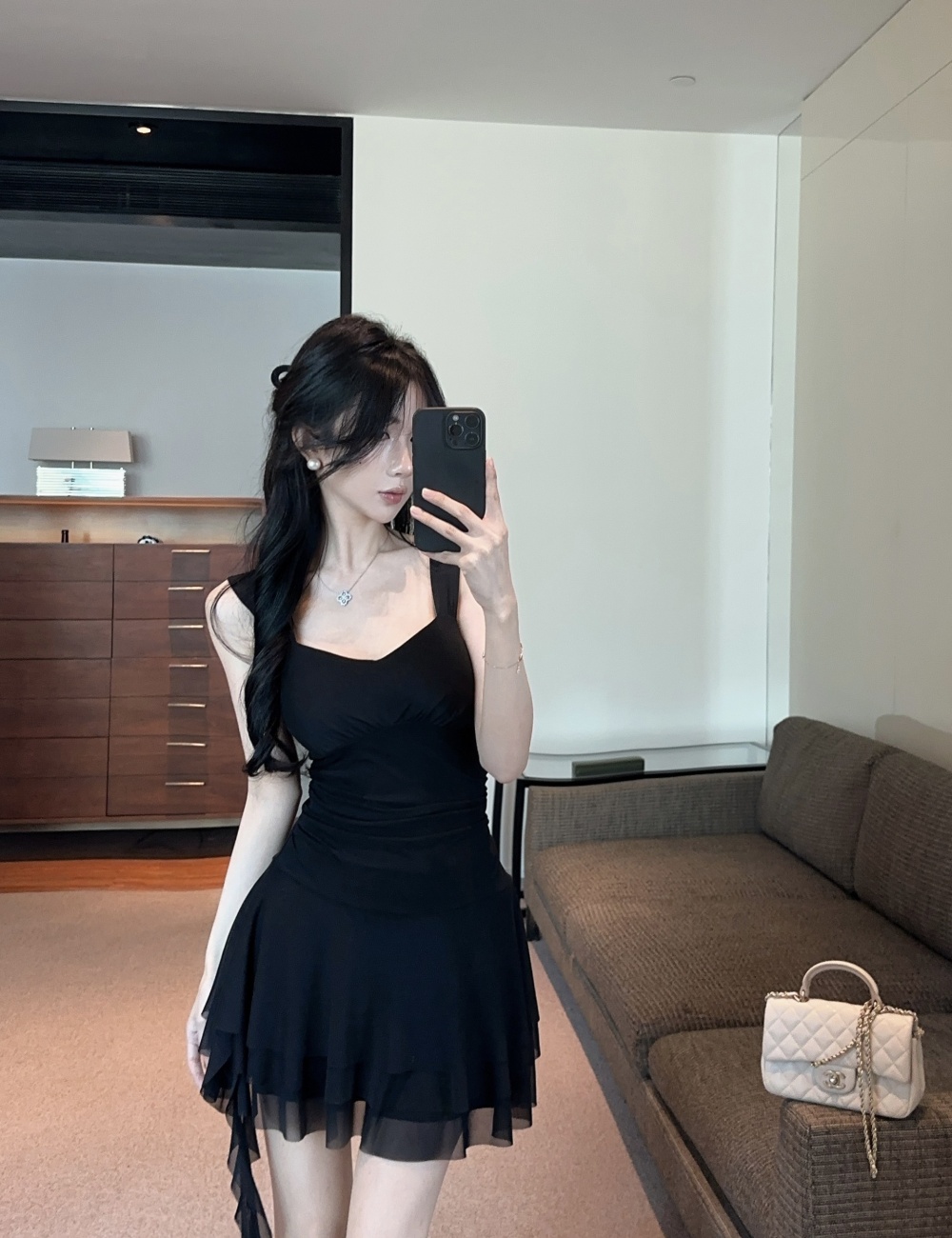 Low-cut tassels big skirt dress A-line short vest