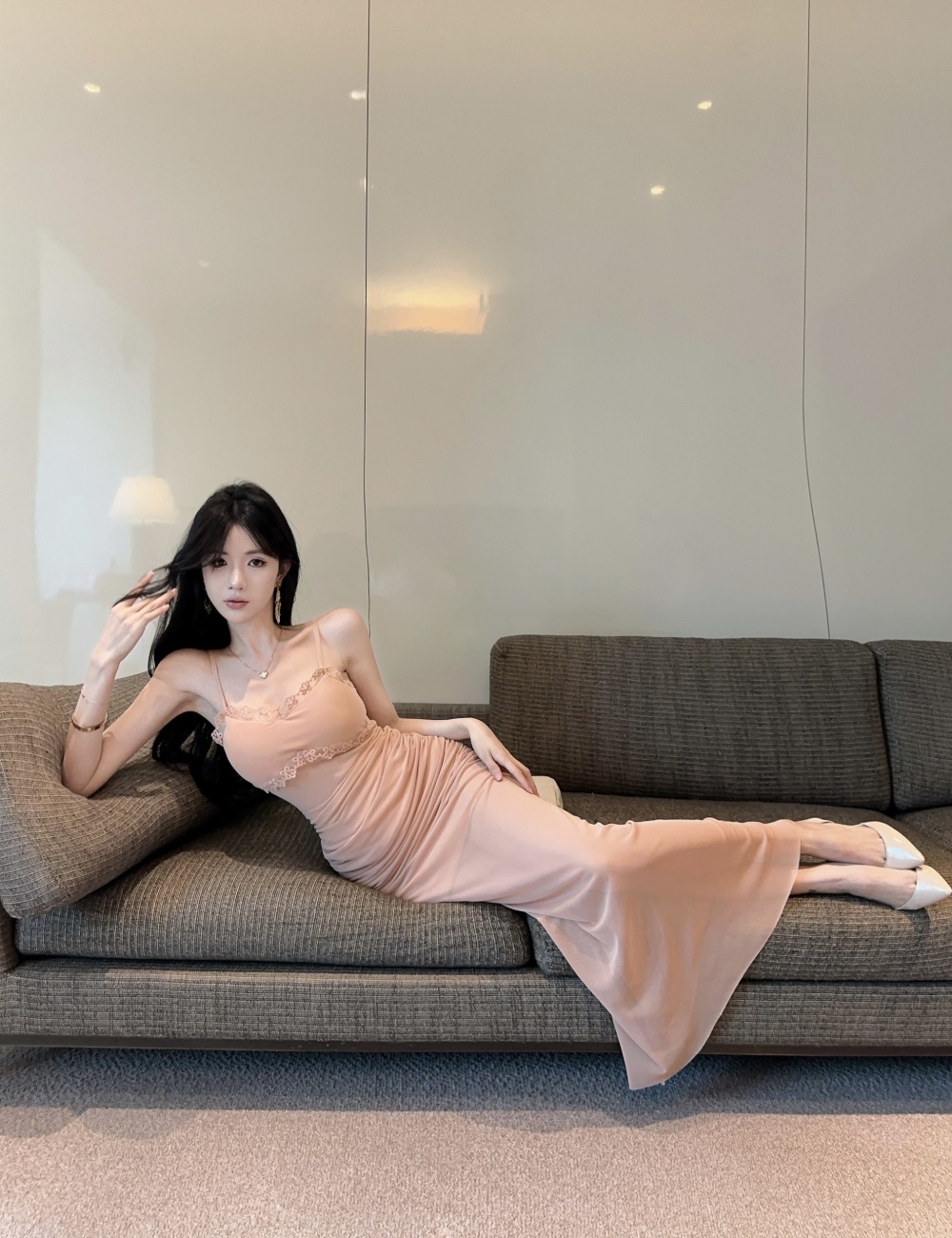 Gauze bottoming lotus leaf edges long strapless dress