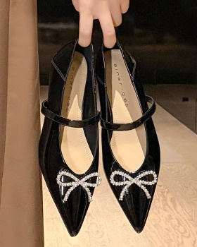 Within increased pointed flattie bow low shoes