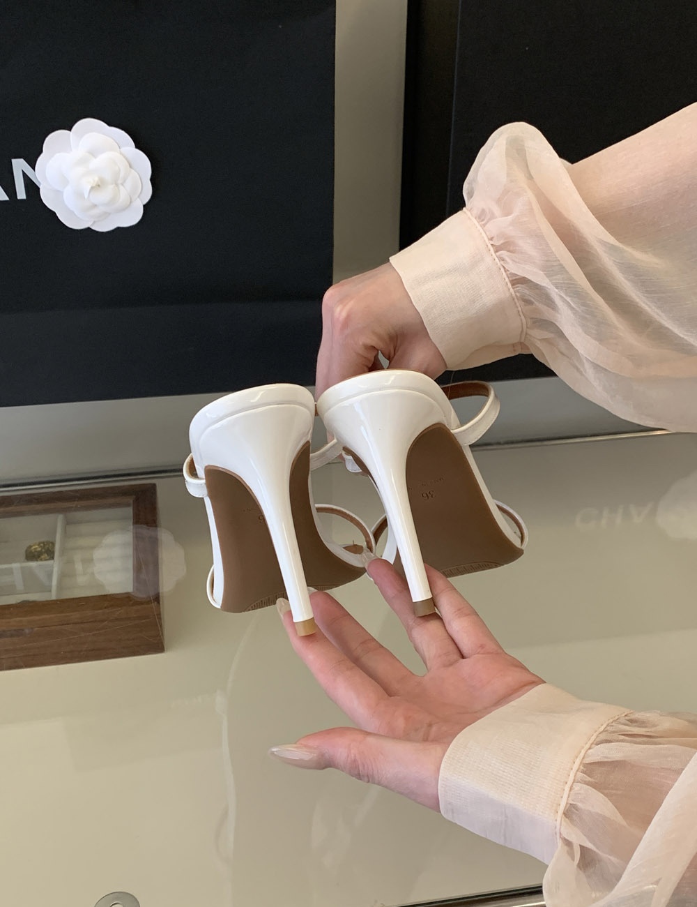 Simple high-heeled sandals large yard rhinestone slippers