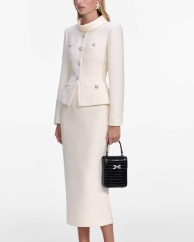 Pseudo-two spring annual meeting dress