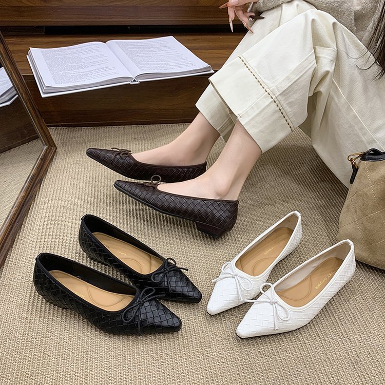 Pointed small shoes fashion lazy shoes for women