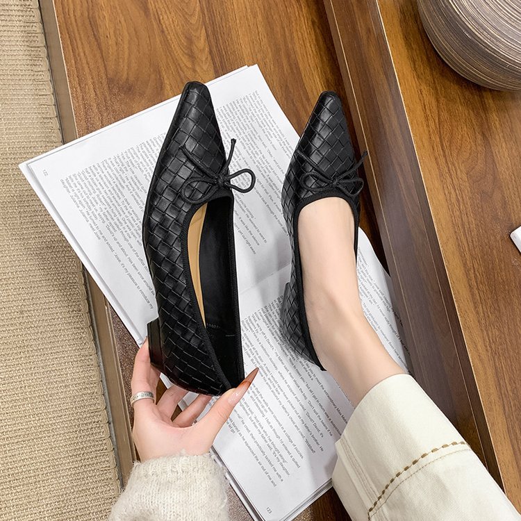 Pointed small shoes fashion lazy shoes for women