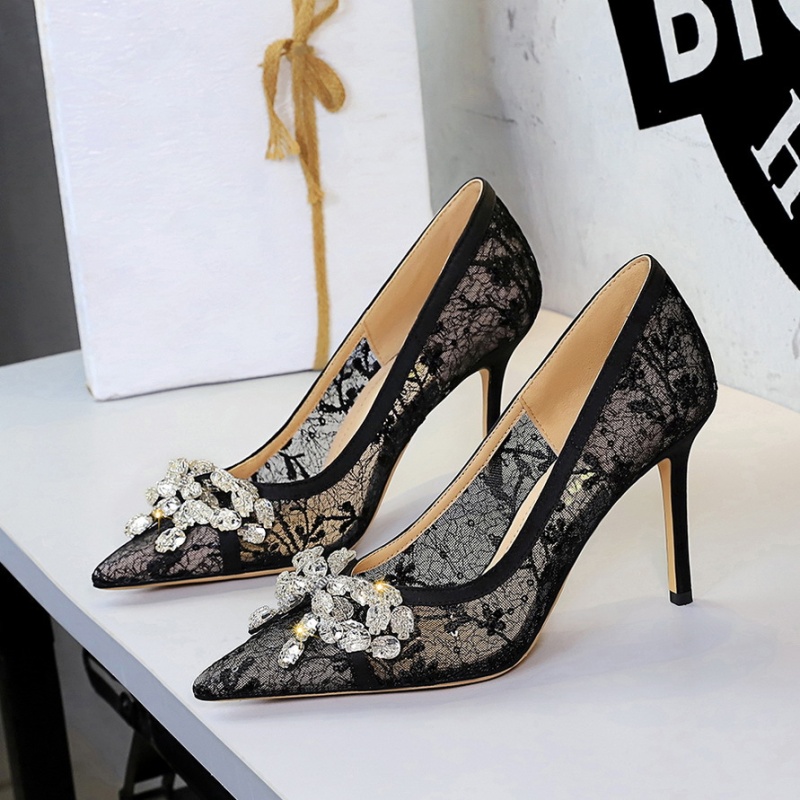 Pointed gauze high-heeled shoes low European style shoes