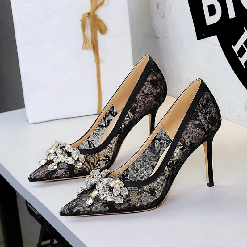 Pointed gauze high-heeled shoes low European style shoes