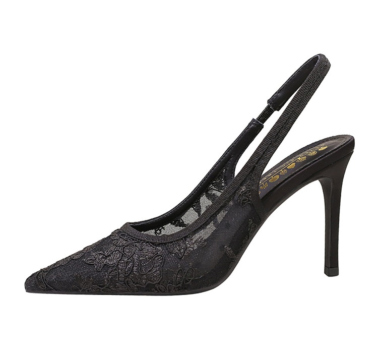 Hollow shoes low high-heeled shoes for women