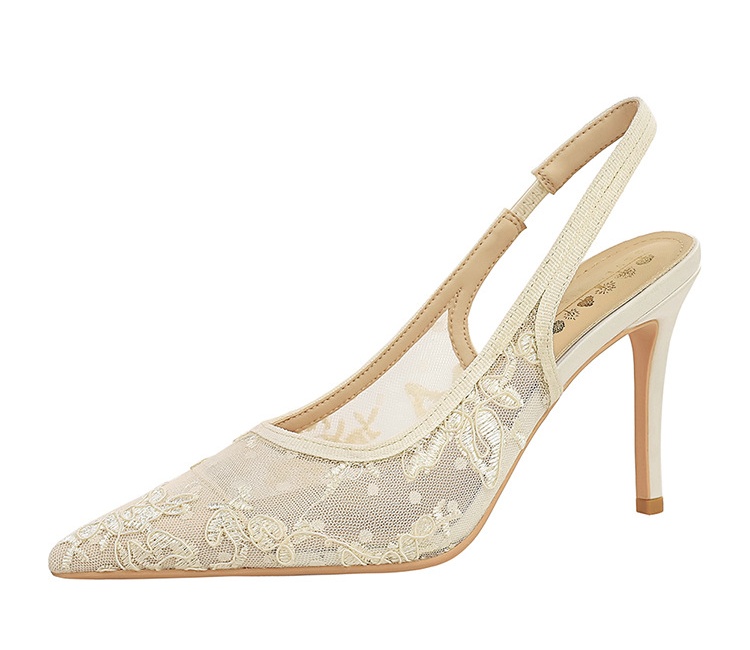 Hollow shoes low high-heeled shoes for women