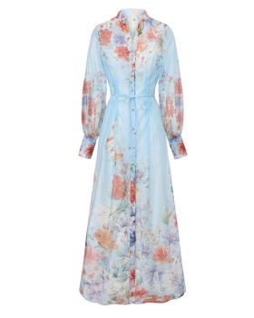 Painting long flowers puff sleeve dress