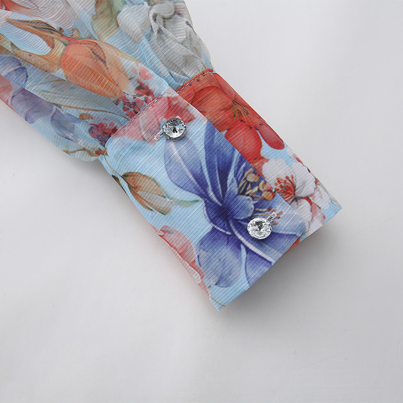 Painting long flowers puff sleeve dress