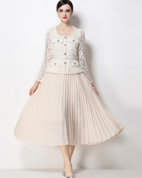 Lace long splice slim square collar pleated dress